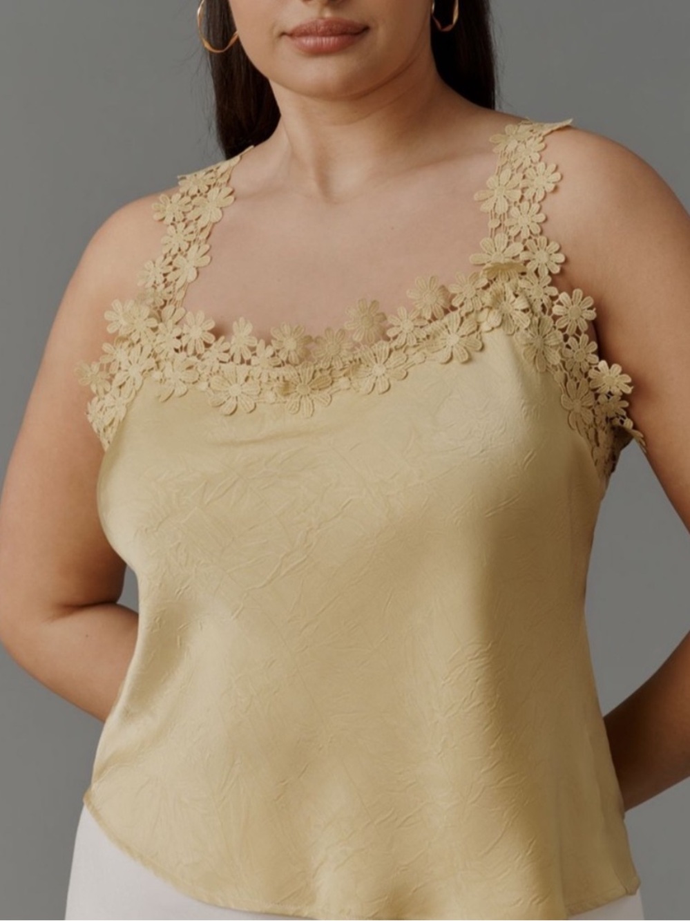 Anthropologie Floral Tank Top in Gold. Size 1X. Brand new!